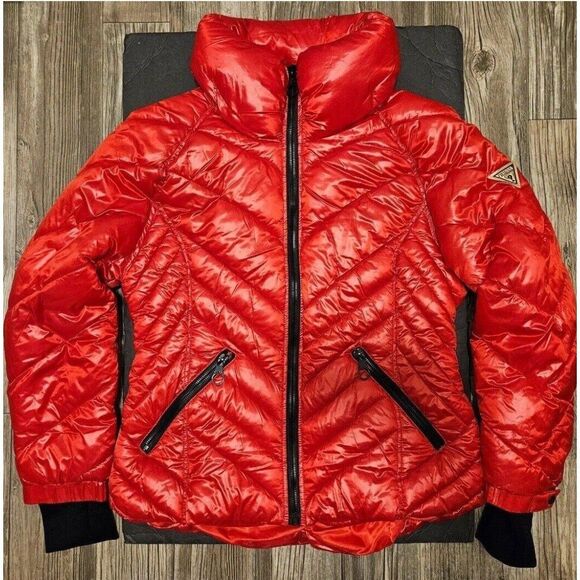 GUESS Women's Quilted Red Chevron Packable Zip Puffer Jacket Coat 22QMP180, Sz M - Picture 5 of 11